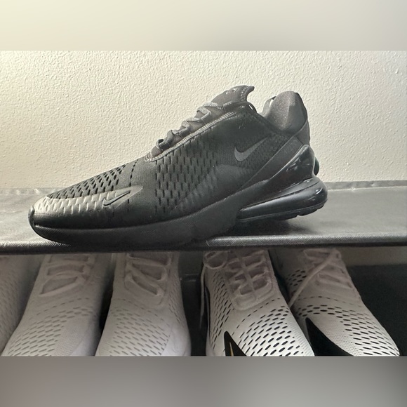 Nwt - NIKE AIR 270 BLACK SIZE MENS 12 ( No box) - Picture 10 of 10